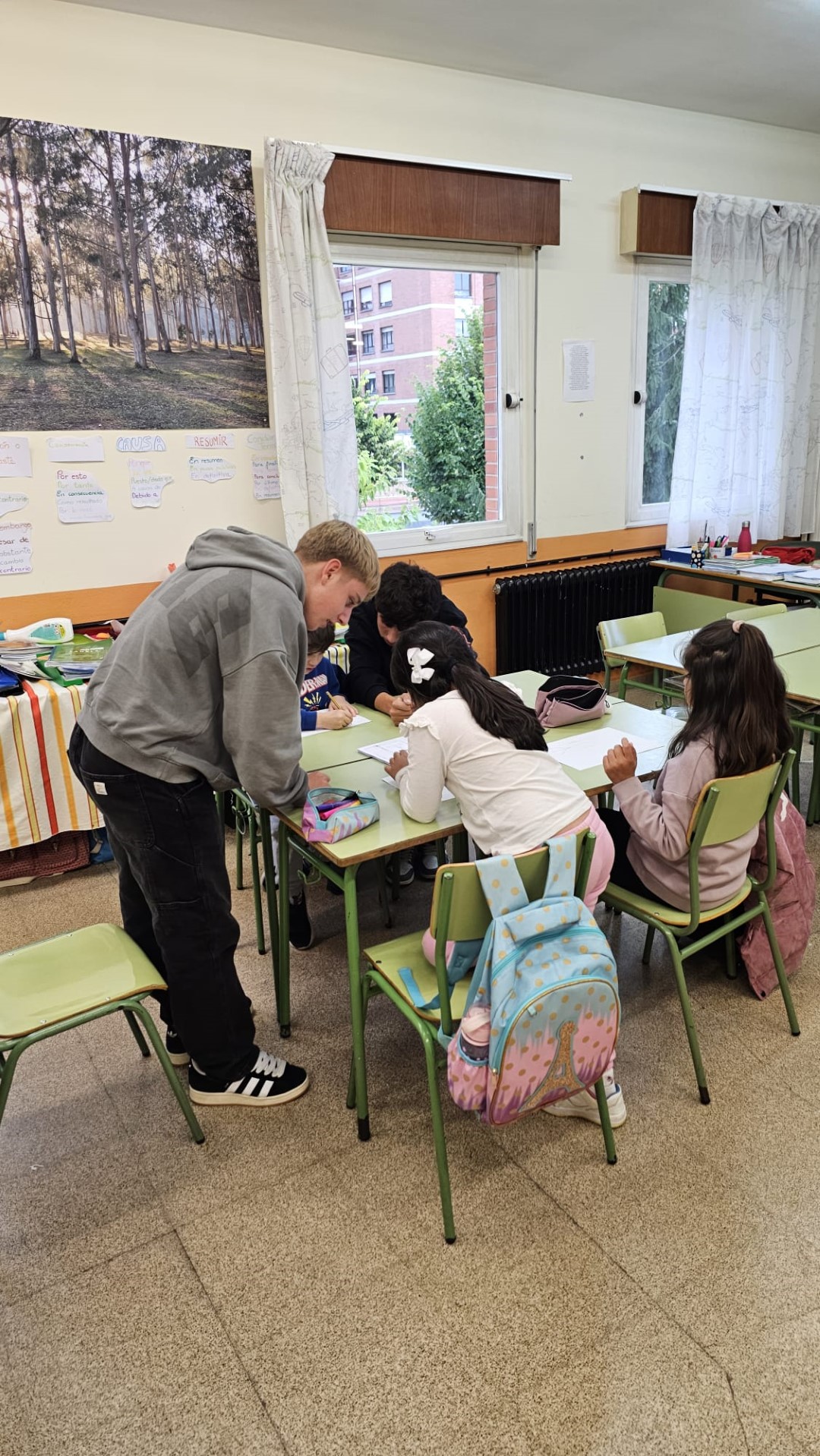 Ayudando en el aprendizaje integral Ayudando en el aprendizaje integral